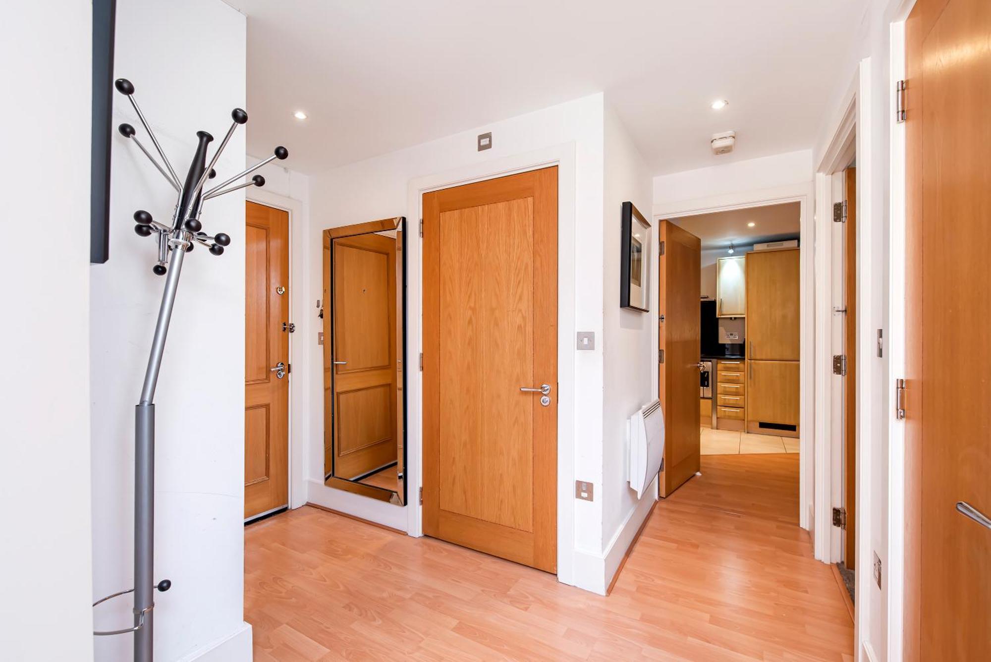 Central 2 Bed With Large Terrace ลอนดอน ภายนอก รูปภาพ