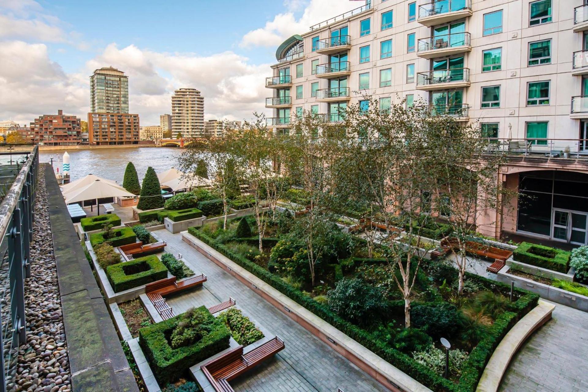 Central 2 Bed With Large Terrace ลอนดอน ภายนอก รูปภาพ